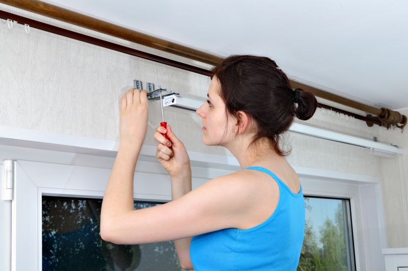 Blinds Hanging Service in Denver, CO